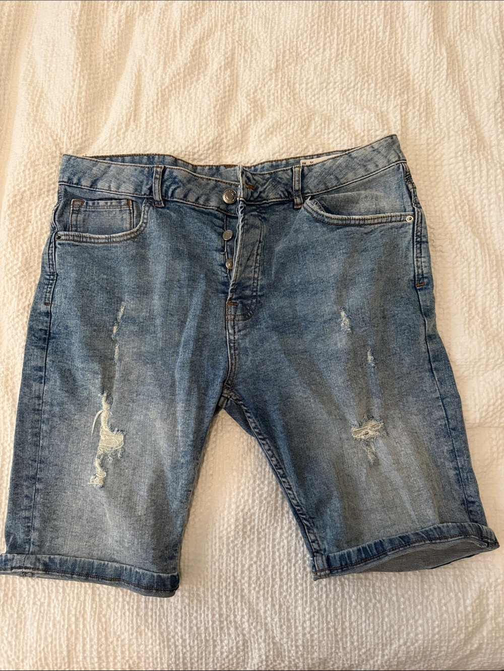 Denim&Co Men's Distressed Medium Blue Jean Shorts